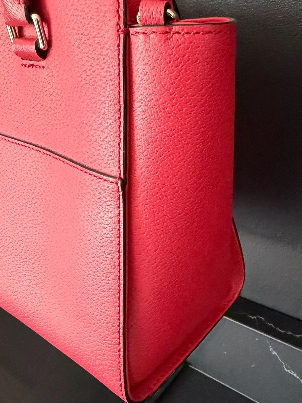 Kate Spade New York Red Pebbled Leather Satchel Tote Bag - Picture 3 of 8